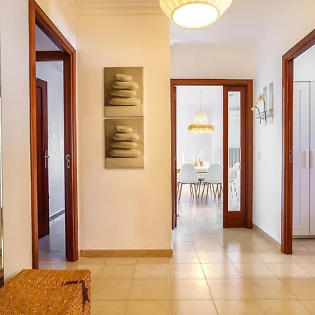 4 By Interhome *